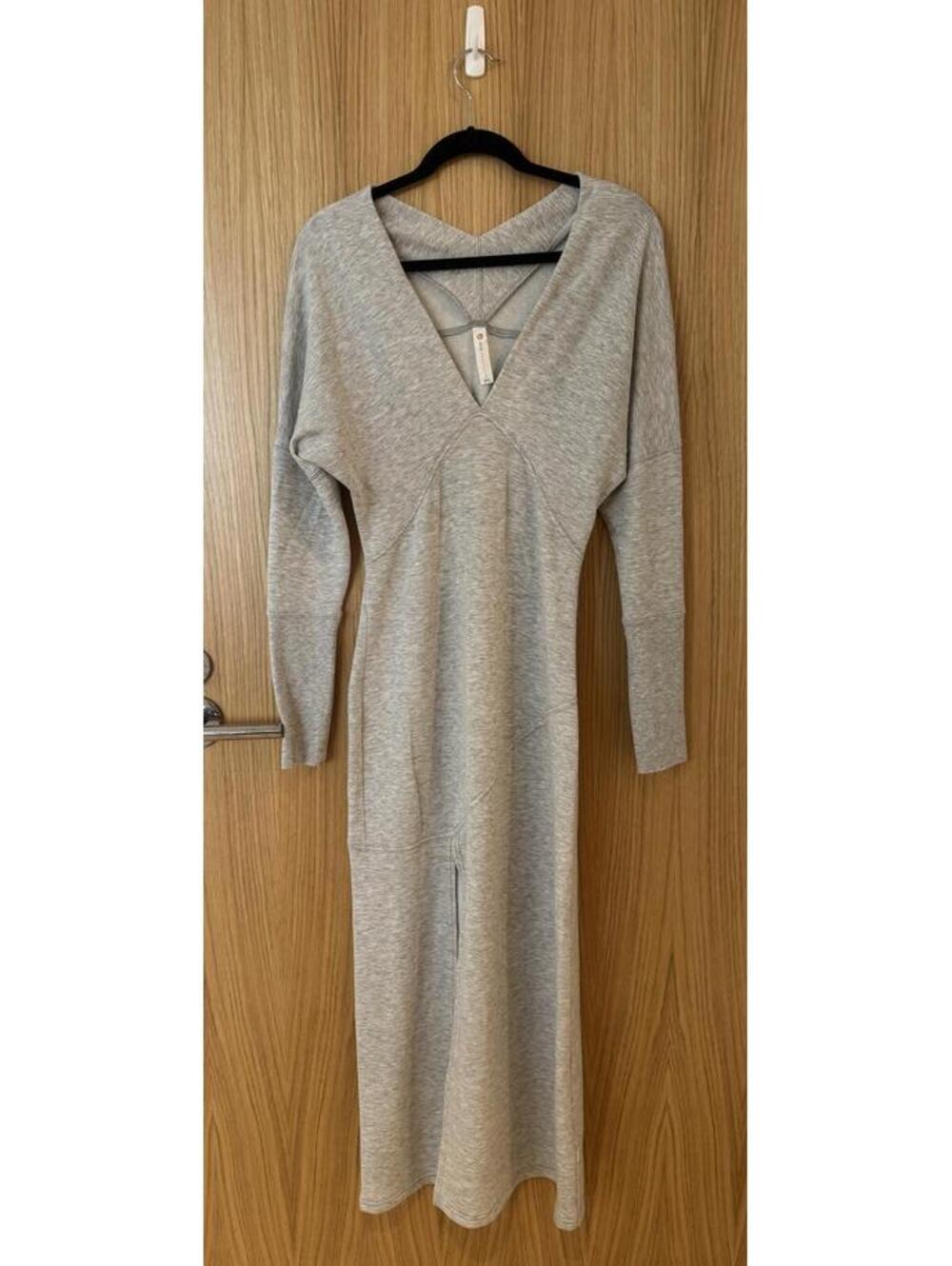 NWOT Daily Practice by Anthropologie Gray V-Neck Dress Small - Picture 2 of 9